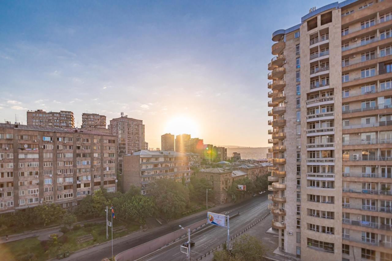 Orbeli Hotel Ереван Экстерьер фото