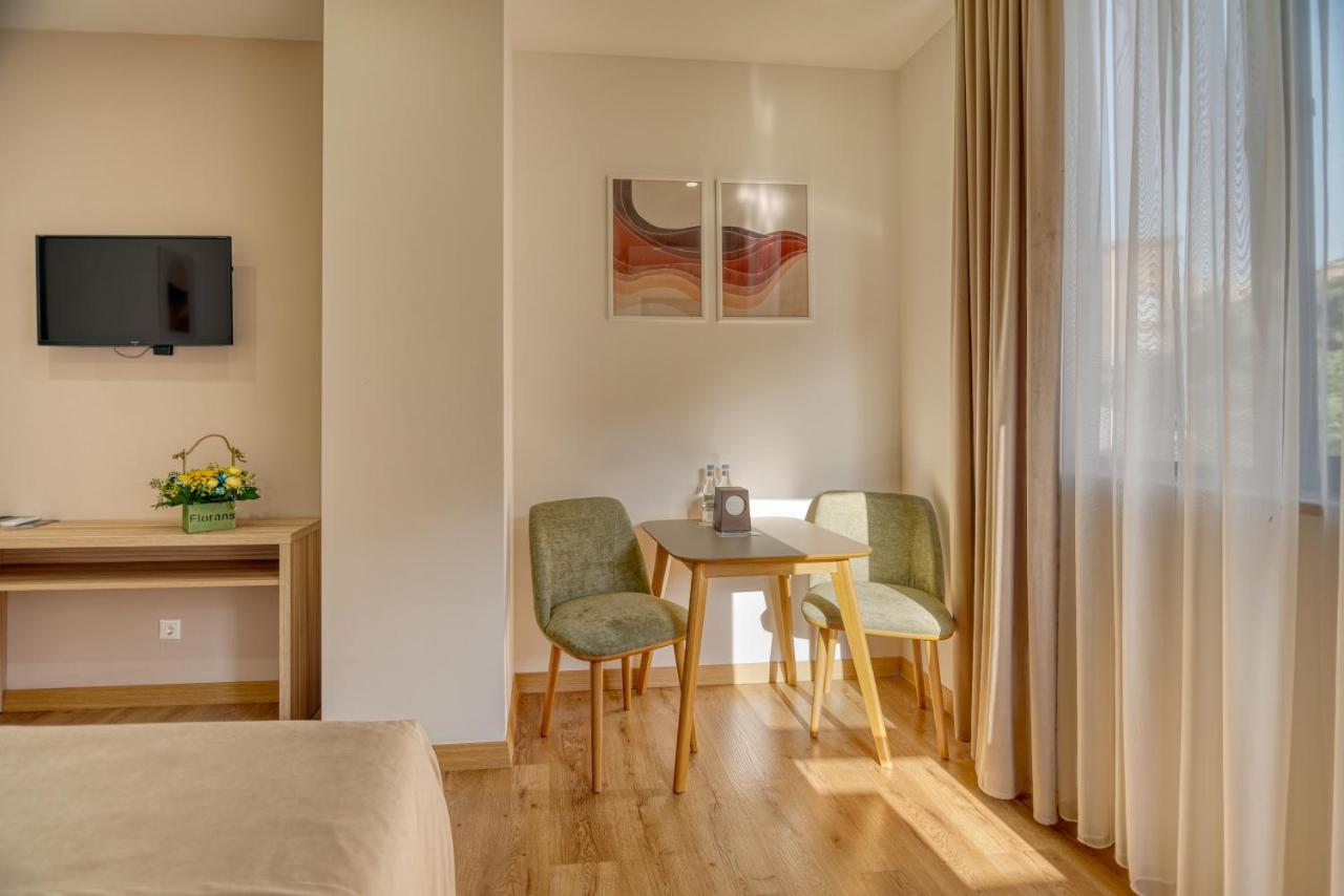 Orbeli Hotel Ереван Экстерьер фото